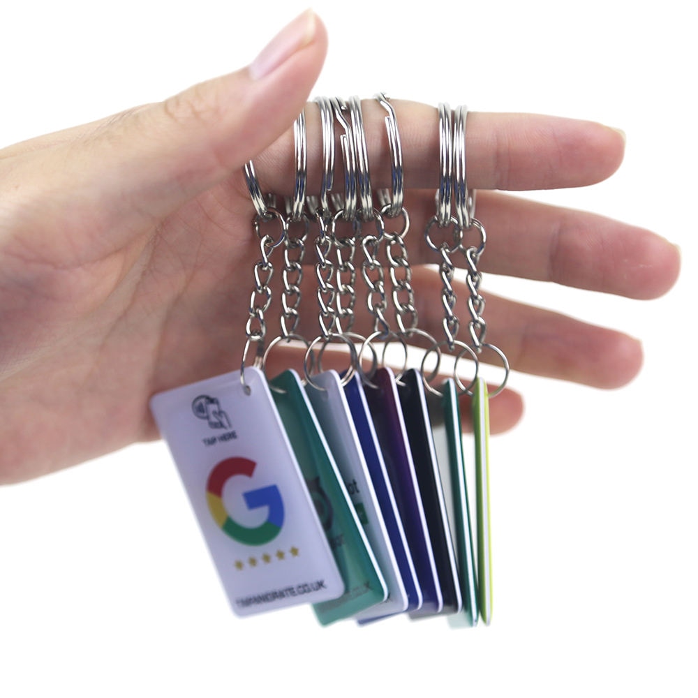 Fotografija proizvoda Epoksidni RFID privesci po meri za kontrolu pristupa iz perspektive koja ističe dizajn za zidnu montažu za primene iz kategorije Epoksidni RFID privesci za ključeve.