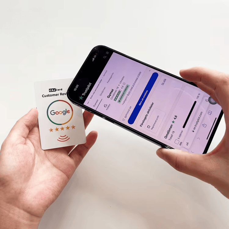 Fotografija proizvoda NFC stalak za deljenje WiFi pristupa – vCard-a i URL-a sa naglaskom na završnu obradu materijala za projekte iz kategorije NFC stalci.