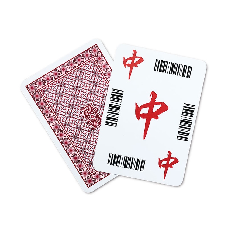 RFID plastične karte za igranje za bezbedne kazino igre prikazane iz perspektive jasnog poređenja proizvoda za primene plastičnih kartica.