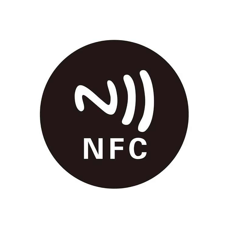 Ova slika prikazuje HF RFID nalepnice za inventar školskih udžbenika i ističe izdržljivu etiketu za primene iz kategorije HF RFID etikete.