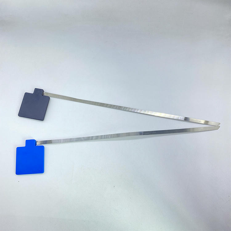 Fotografija proizvoda Višekratna RFID vezica za industrijske kablove i imovinu sa prikazom izdržljivu etiketu za kupce koji porede rešenja iz kategorije RFID oznake sa kablovskom vezicom.
