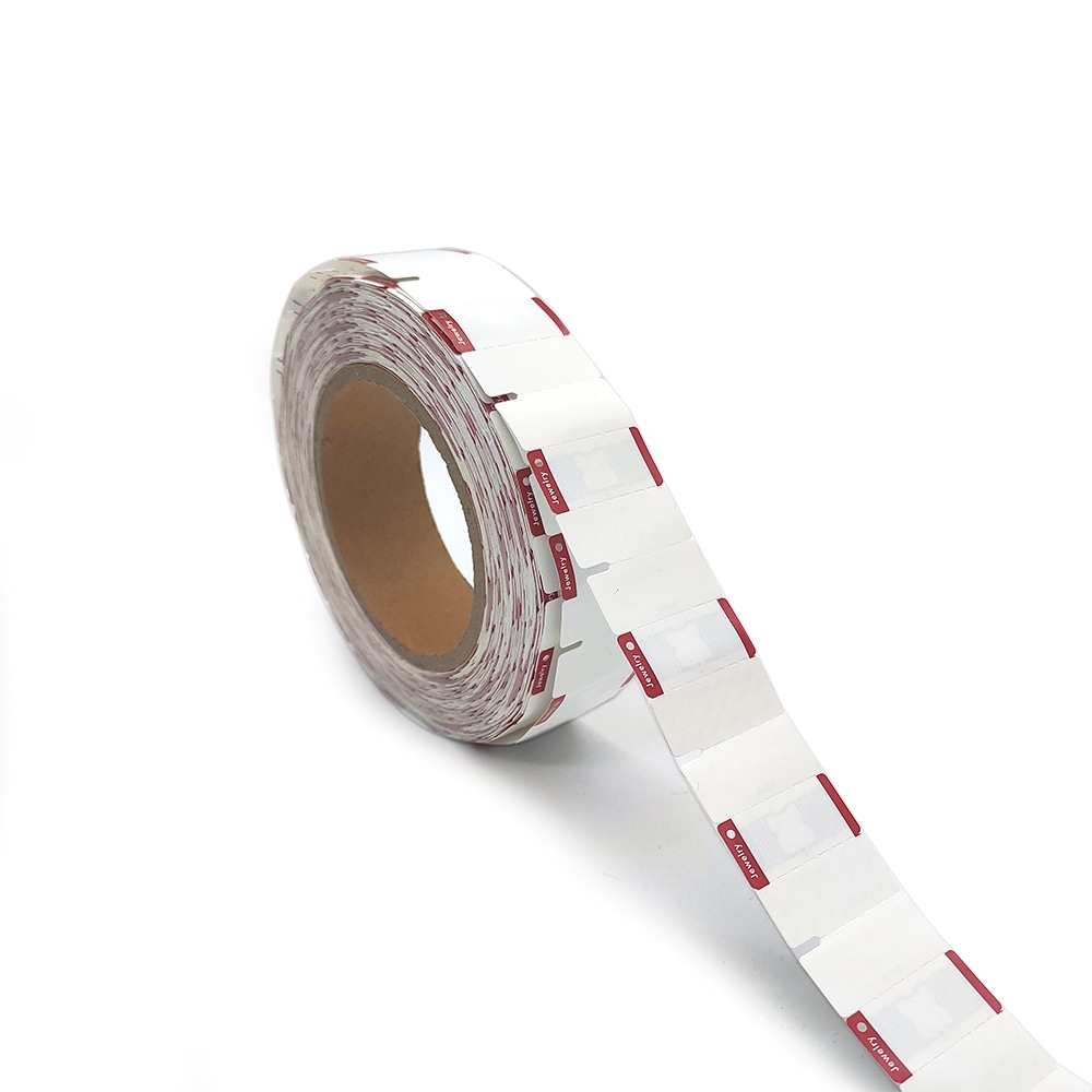 Rolna RFID etiketa za nakit pruža se u dugačak niz etiketa kako bi se prikazalo neprekidno izdavanje za praćenje na nivou predmeta.