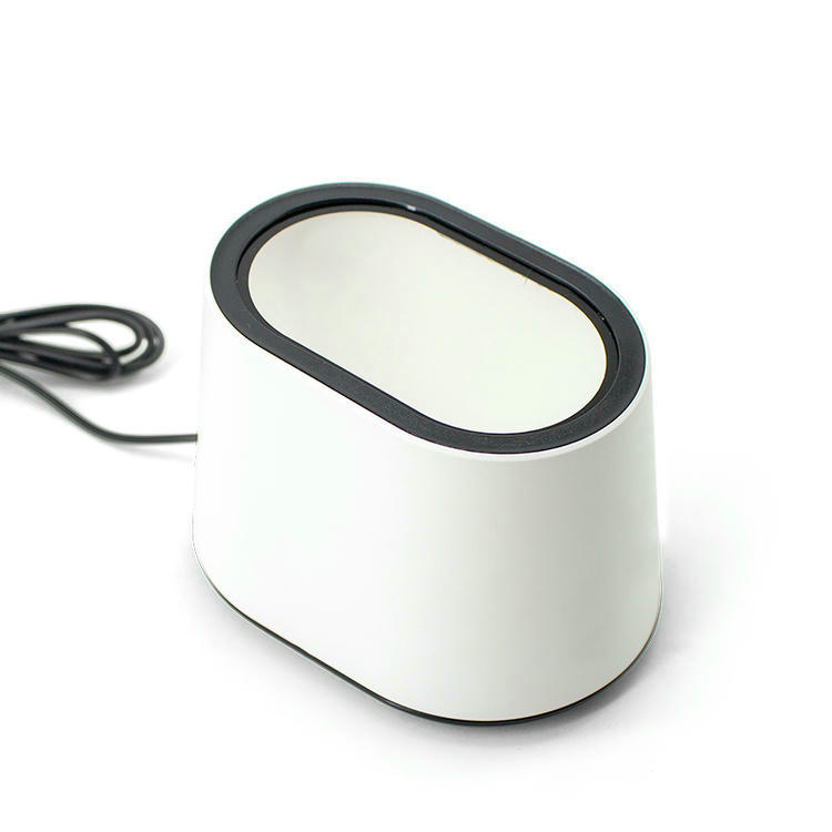 Snimak pod uglom odozgo skenera R46 payment box jasno prikazuje izduženi otvor za skeniranje uokviren tamnim obodom.