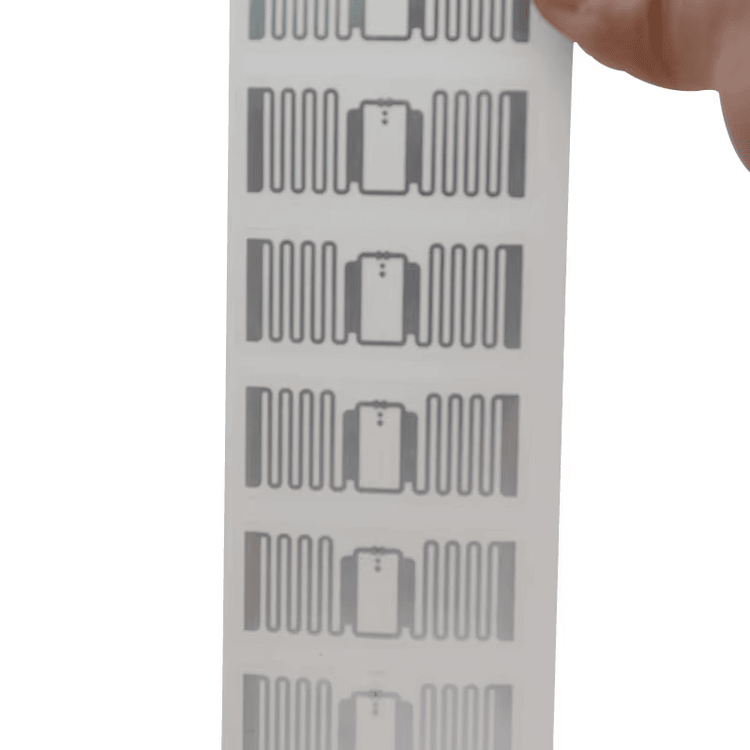 UHF RFID bibliotečke etikete za projekte konverzije – fotografija proizvoda koja prikazuje industrijsku primenu u kategoriji UHF RFID etiketa.