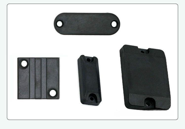 Prikaz precizne proizvodne linije na kojoj se proizvode visokokvalitetni PPS2626-1 RFID tagovi