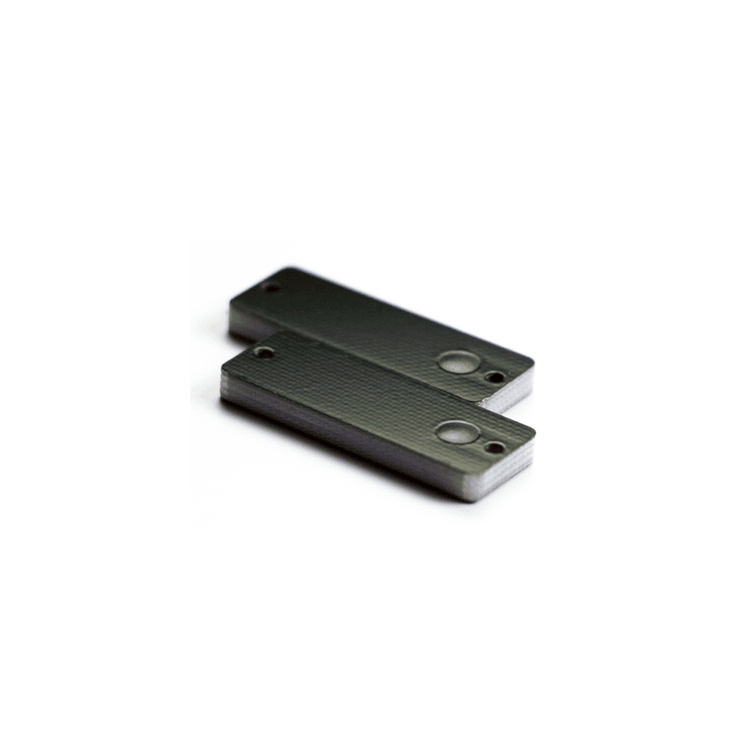 Fotografija proizvoda IP68 PCB UHF RFID oznaka za bolničku opremu sa naglaskom na izdržljivo metalno kućište za projekte iz kategorije PCB RFID oznake za metal.