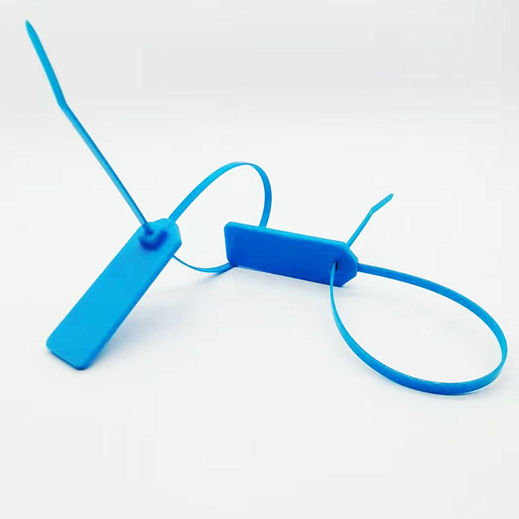 RFID vezice za kablove za višekratnu upotrebu za praćenje kablova prikazane sa fokusom na upravljanje imovinom za projekte RFID vezica za kablove.