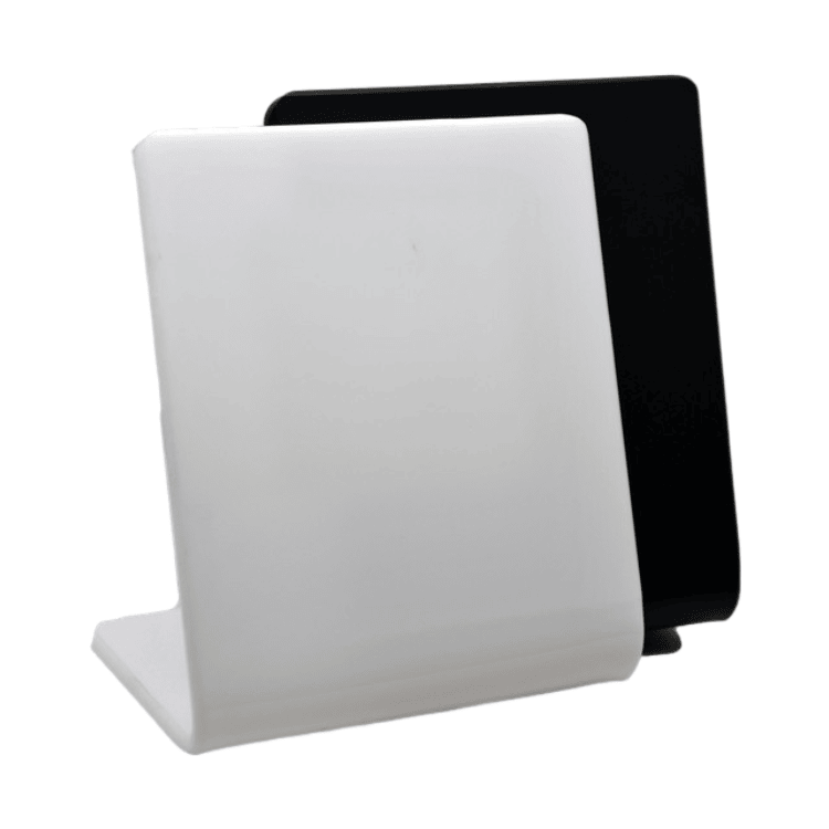 Kompaktan beli NFC demonstracioni stalak zauzima malo prostora i lako staje na prepune izložbene stolove i prodajne pultove.