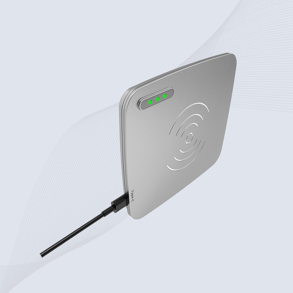 Detaljan krupni prikaz komunikacionog interfejsa uređaja CK-D1C prikazuje brzi USB 3.0 i priključak Type-C za podešavanje bez drajvera.