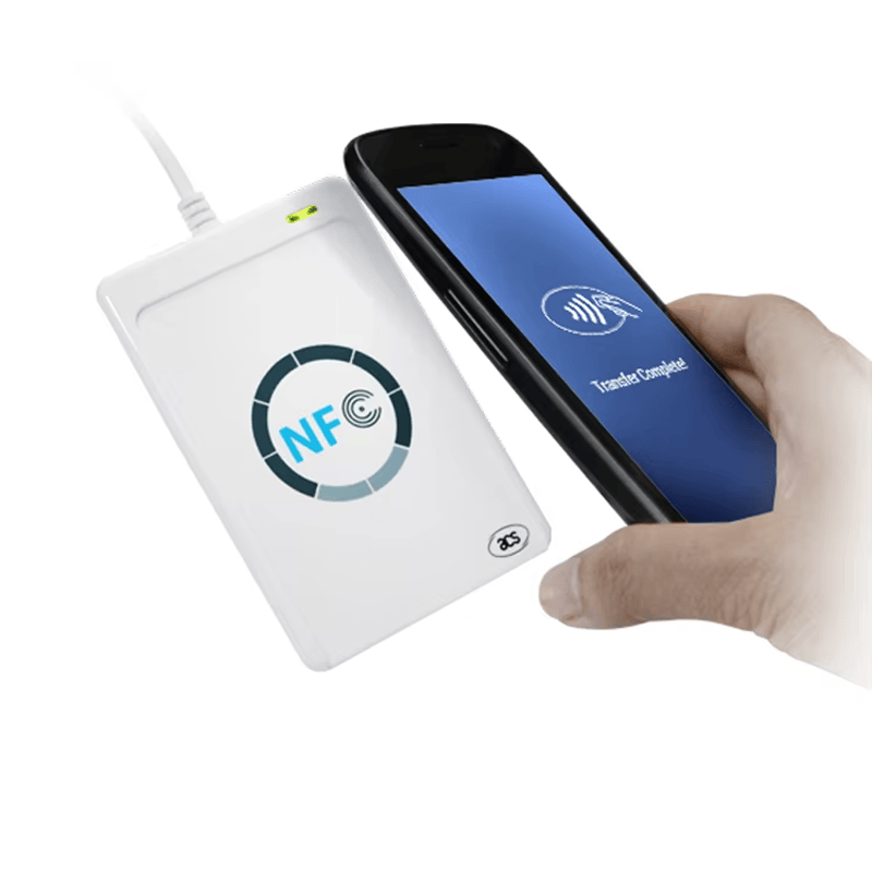 Logotipi globalnih certifikata kao što su ce i fcc i rohs garantuju da acr122u nfc čitač ispunjava međunarodne standarde kvaliteta i bezbednosti.