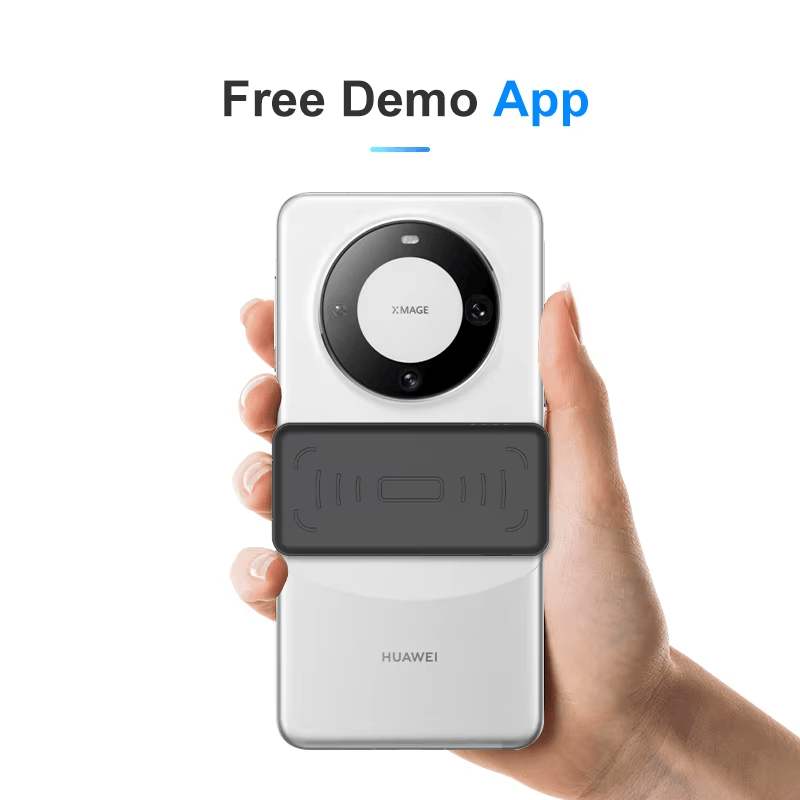 H100 back clip UHF RFID čitač prikačen je na pametni telefon koji se drži u ruci ispod naslova Free Demo App.