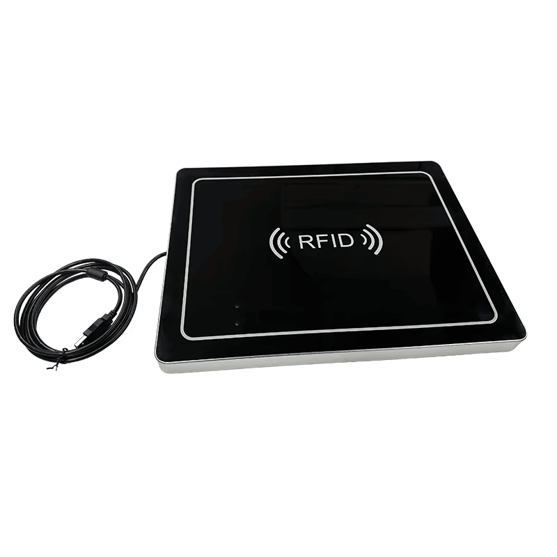 UHF RFID čitač ZK-RFID108B s podesivom izlaznom snagom od 1dBm do 30dBm omogućava preciznu kontrolu dometa stonog područja očitavanja.