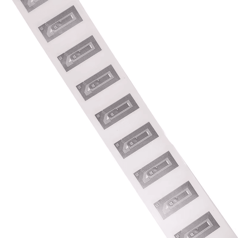 Specijalizovane HF RFID nalepnice se postavljaju na kore bibliotečkih knjiga kako bi se omogućila brza automatizovana pozajmica i tačno upravljanje zalihama.
