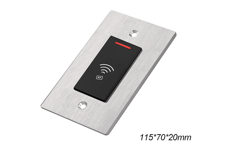 Vodič za instalaciju za RFID pristupni terminal model E prikazuje proces ugrađivanja uređaja u zid ili panel radi besprekornog izgleda.