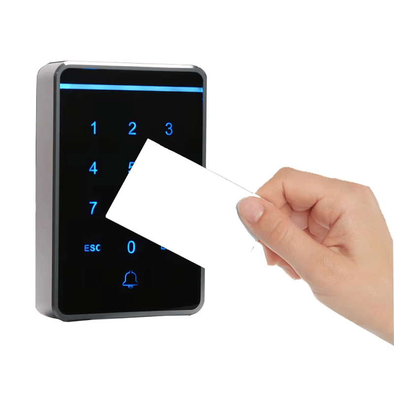 Ova ilustracija JK20 RFID čitača prikazuje njegovu široku kompatibilnost sa blizinskim karticama i domet detekcije do deset centimetara