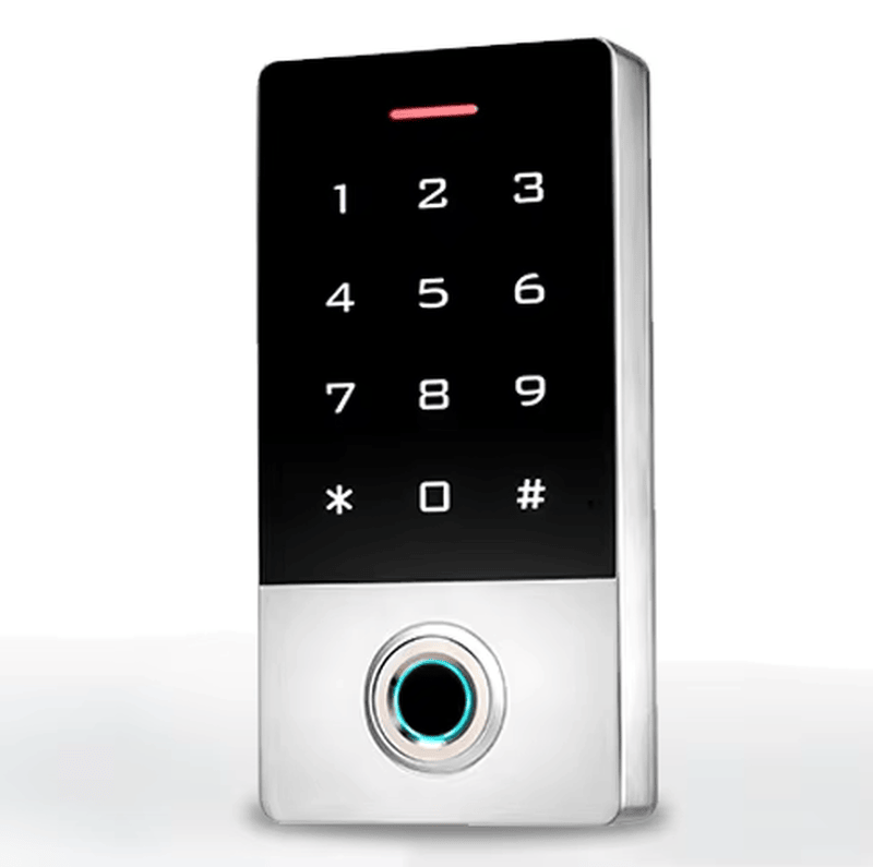 Metalni RFID pristupni terminal sa čitačem otiska prsta i tastaturom prikazan sa izdržljivim metalnim kućištem za kupce koji upoređuju rešenja biometrijskih pristupnih kontrolnih terminala.