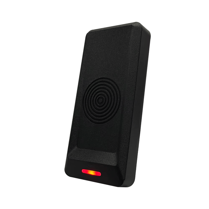 RFID čitač za evidenciju prisustva i kontrolu pristupa za ulazna vrata prikazan iz jasne perspektive bezbednosnog sistema za primene RFID čitača pristupa.