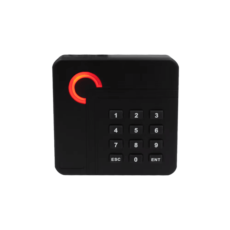 Vodootporni RFID čitač kartica za kontrolu pristupa prikazan iz jasne perspektive detalja čipa za primene u okviru čitača za pristup sa tastaturom.