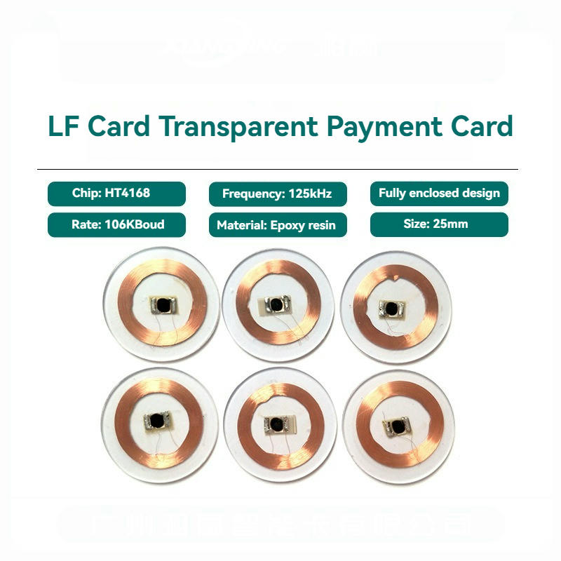 Izložbeni prikaz od šest komada LF RFID etiketa ističe doslednu okruglu strukturu i ugrađeni raspored čipa proizvoda.