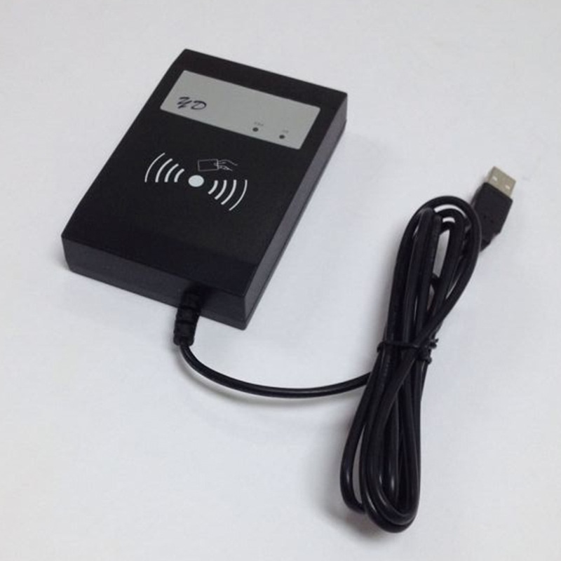Fotografija USB RFID čitača serije YD-790A pod bočnim uglom prikazuje tanak profil i izdržljiv ABS materijal